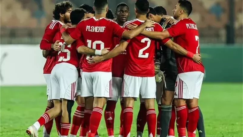 لاعبي الأهلي