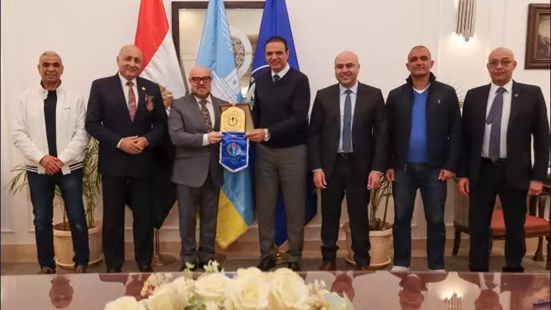 بوابة الجمهورية
