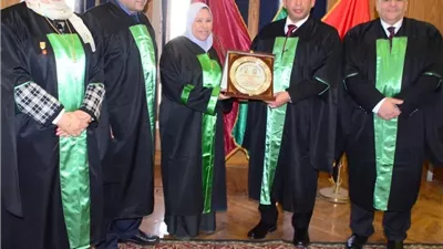 مجلس طب قصر العيني يُكرم رؤساء الأقسام السابقين