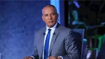 أحمد موسى يعلق على قرار منع إعفاء هواتف القادمين من الخارج
