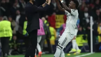 فينيسيوس يراوغ دفاع موناكو ويضيف الهدف الخامس لـ ريال مدريد - شاهد