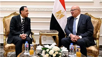 مدبولي: نتطلع لتحقيق أعلى قدر من التنسيق بين الحكومة والبرلمان