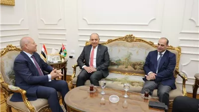 محافظ القاهرةوسفير الأردن يبحثان سبل التعاون فى مجالات الثقافةوالتعليم