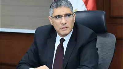 محافظة الجيزة تكثف حملات السرفيس بعناصر متخفية