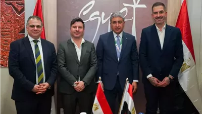 وزير السياحة يلتقي عددا من منظمي الرحلات بإسبانيا