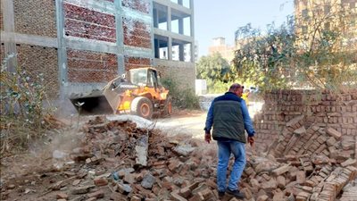 حملة لاإزالة مخالفات بناء وتعدى على الأراضى الزراعية