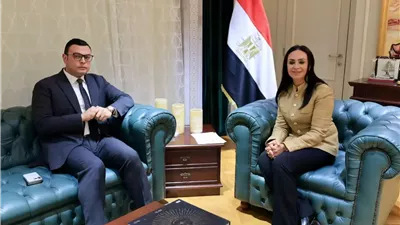 وزيرا التضامن والإسكان يناقشان تيسير إجراءات تراخيص الحضانات..صور