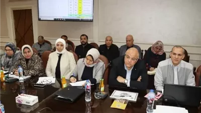 محافظ القليوبية يبحث مع نواب البرلمان أولويات الخطة الاستثمارية الجديدة