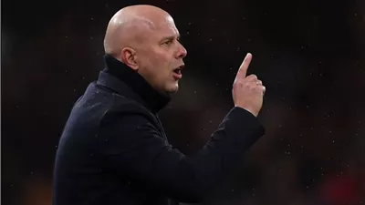 سلوت يكشف أسباب خسارة ليفربول القاتلة أمام بورنموث