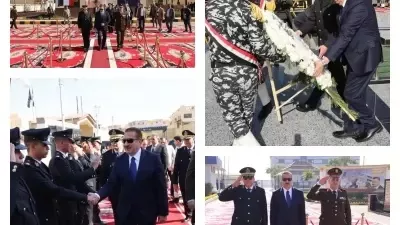 محافظ المنوفية ومدير الأمن يضعان إكليل الزهور على النصب التذكاري