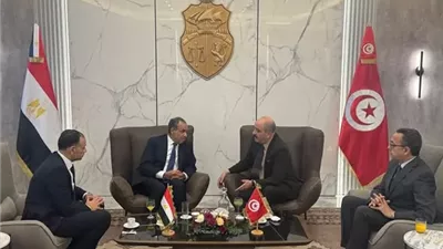 وزير الخارجية يصل مطار قرطاج الدولي بتونس