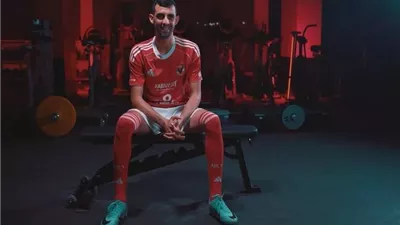 يوسف بلعمري: أي لاعب ينضم للأهلي يتحمل مسؤولية كبيرة