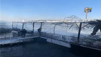 حريق هائل بكافيه على كورنيش أسوان