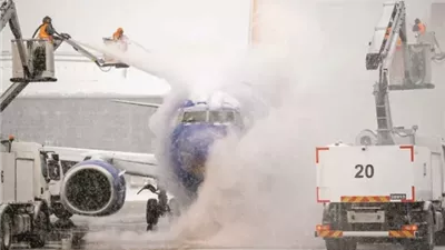 «الثلوج» تصيب أمريكا بالشلل