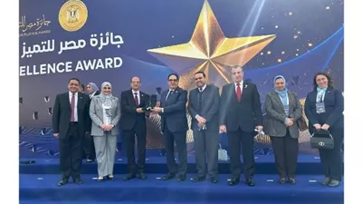 علوم سياسية القاهرة تفوز بالمركز الثاني بجائزة التميز الحكومي