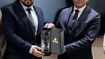 وزيرالشباب والرياضة يهنئ محمد مجاهد برئاسة لجنة الشباب بالبرلمان