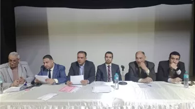 وكيل تعليم كفرالشيخ يلتقى برؤساء اللجان والمراقبين