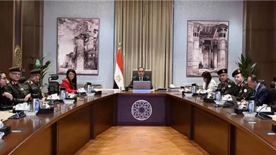 مدبولي يتابع موقف المشروعات الجاري تنفيذها من خلال الهيئة الهندسية