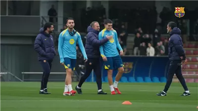 فليك يستقر على حلول أزمة الوسط أمام كوبنهاجن