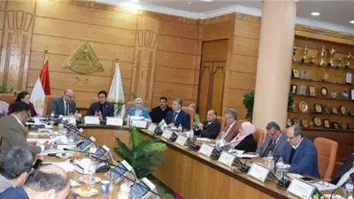 جامعة بنها تبحث تعزيزالتعاون مع محافظة القليوبيةوتدعم خطط التنمية