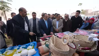 دكتورهشام أبوالنصر يشهد فعاليات اليوم السكاني بمركز شباب أبنوب