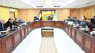 أعضاء مجلسي النواب والشيوخ بالفيوم يناقشون مشكلات وتحديات المرور
