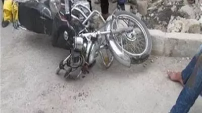 مصرع شاب وإصابة آخر في تصادم موتوسيكل بالرصيف فى الدقهلية