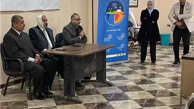محافظ أسيوط يتابع خطة تطوير الثروة الحيوانية بـ 3 مراكز