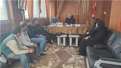 رئيس مدينة بلطيم يفتح ملفات شكاوى المواطنين
