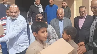 رئيس مدينة سفاجا : قافلة طبية وغذائية بقرية النصر