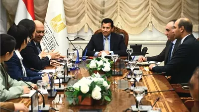 وزير الرياضة يستقبل سكرتير الاتحاد الدولي للوشو كونغ فو