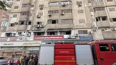 حالتا اختناق في حريق معمل تحاليل طبية بالإسماعيلية