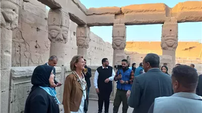 سفيرة الاتحاد الأوروبي تختتم جولتها في قنا بزيارة معبد دندرة