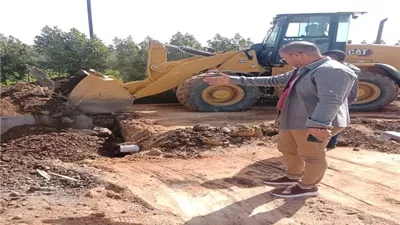 إزالة قاعة أفراح مخالفه بفرشوط