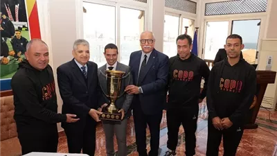 هيئة قناة السويس تكرم فريق الهوكي بنادي بورفؤاد الرياضي