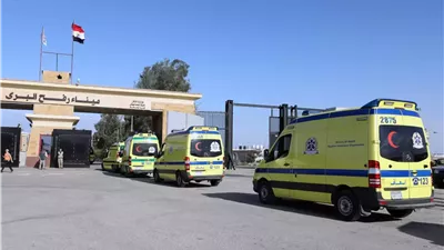 ٢٥ مصاب فلسطيني وصلوا معبر رفح الاربعاء