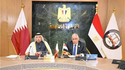 النائب العام ونظيره القطري يشهدان توقيع مذكرة في التدريب القضائي