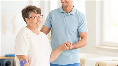 بعد السكتة الدماغية .. تدريب الذراع الأقل تضررًا مفتاح التعافي