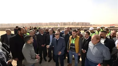 تسهيل النقل والبضائع..الوزير يتفقد خط سكة حديد الروبيكي – بلبيس