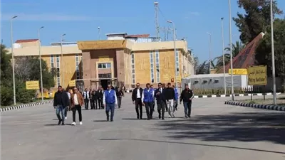 مجاور ونائب رئيس الوزراء ووزير الصحة يتفقدان معبر رفح البري