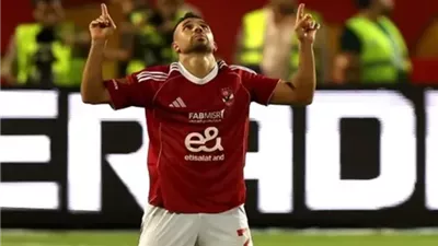 الأهلي يضرب دفاعات شبيبة القبائل بالثلاثي.. تريزيجيه وبن شرقي و ومروان