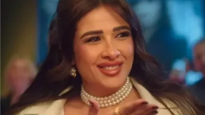 ياسمين عبدالعزيز تشوق متابعيها لمسلسلها 