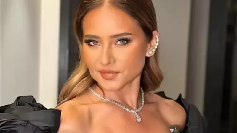 نيللي كريم