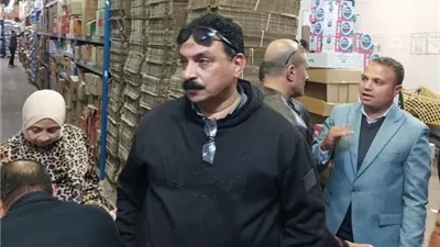 رئيس جهاز الشيخ زايد يشن حملات مفاجئة على الأسواق والمحلات.. بالصور