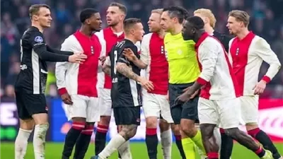 أياكس يخطف تعادلا بالوقت القاتل من ألكمار بالدوري الهولندي