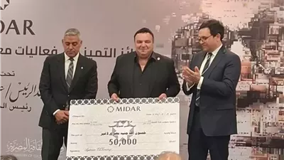 وليد الحسيني: نراهن على الإبداع والانضباط.. والجائزة تقدير للعمل الجماعي وليس لفرد