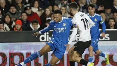 نقطة وحيدة تفصله عن برشلونة..ريال مدريد يتخطي فالنسيا بثنائية