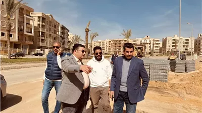 رئيس الجهاز يتابع رفع كفاءة الخدمات بالتجمع الخامس .. صور