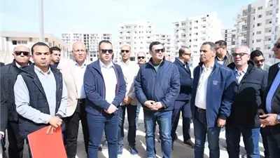جولة مفاجئة للشربيني داخل مشروع مزارين بالعلمين الجديدة