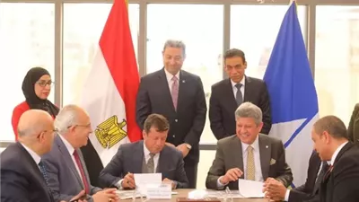محافظ دمياط يستقبل مساعد وزير الخارجية للشئون القنصلية